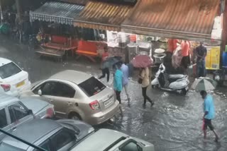 রাজ্যে আগামী তিন দিন ভারি থেকে অতি ভারি বৃষ্টির পূর্বাভাস