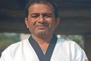 Karate master Mohammad Yakub Khan dies of corona in koriya