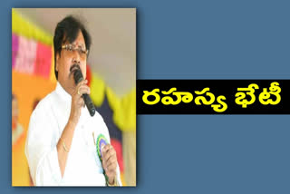 tdp leader varla ramaiah comments on jagan delhi tour