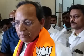 Arun Singh to visit Karnataka to solve internal conflict between BJP leaders