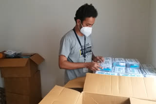 Medicine kit distribution