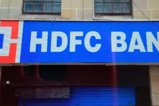 हाजीपुर बैंक लूट कांड मामले में 48 घंटे बीत जाने के बाद भी अपराधियों को पुलिस नहीं कर पाई गिरफ्तार