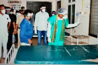 state minister prabhu chauhan visit maternity hospital in yadgir