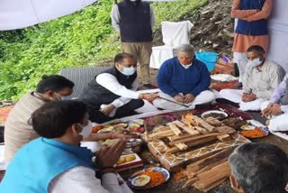 cm-jairam-thakur-performed-bhoomi-pujan-of-sunil-upadhyay-educational-trusts-state-office