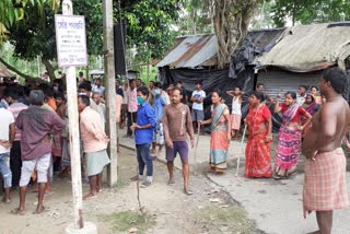 পুলিশের গাড়ির ধাক্কায় মৃত এক ,আহত আরেক যুবক