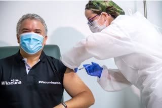 Colombian President receives first dose of COVID-19 vaccine  കൊളംബിയൻ പ്രസിഡന്‍റ്  അമേരിക്കൻ വാക്സിൻ  ഫൈസർ  കൊവിഡ് വാക്സിൻ  കൊവിഡ് വാർത്തകൾ  കൊളംബിയൻ പ്രസിഡന്‍റ് ഇവാൻ ഡ്യൂക്ക്  Colombian President Ivan Duque  covid vaccine news  American Vaccine  Pfizer COVID-19 vaccine