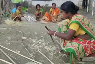 বাঁশের ডালি, কুলোর দাম কমায় চরম হতাশার মুখে হস্তশিল্পীরা