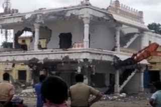 buildings demolishion at mantralayam