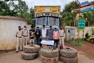 hieves who stole the truck in jagdalpur arrested