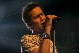 zubeen-garg-offers-helping-hand-to-artist-suffering-mental-illness