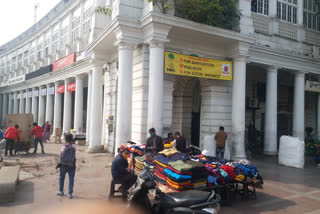 illegal hawkers removed from Connaught Place