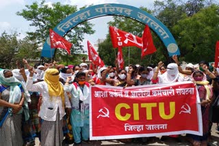 Asha worker demands Jalna
