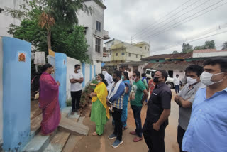 bjp workers running halla bol campaign against congress