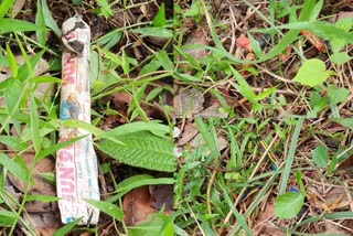 Gelatin sticks  tamil nadu  പത്തനാപുരം  ജലാറ്റിൻ സ്റ്റിക്ക്  തമിഴ്‌നാട്  pathanapuram  പത്തനാപുരത്ത് കണ്ടെത്തിയ ജലാറ്റിൻ സ്റ്റിക്ക് നിർമിച്ചത് തമിഴ്‌നാട്ടില്‍