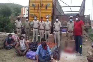 डूंगरपुर में लाखों की अंग्रेजी शराब बरामद, English liquor worth lakhs recovered in Dungarpur