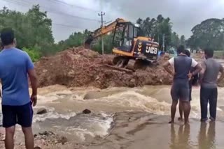 Heavy-rain-fall-in-karawara