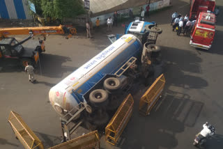 bharat-gas-tanker-heading-to-sinnar-plant-from-mumbai-overturned-in-nashik