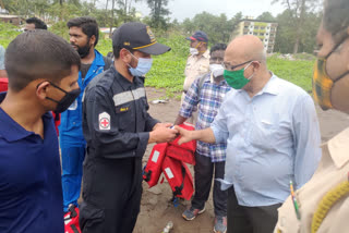 Rescue operation in Mumbai