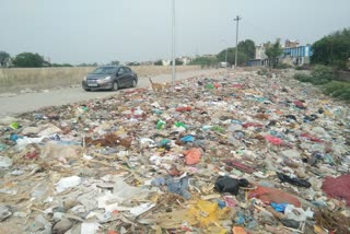 Jay Vihar Road Garbage