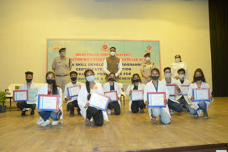 delhi police health care training to youth