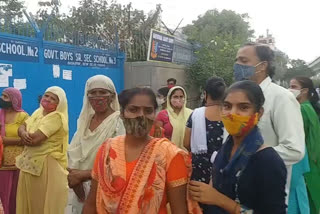 delhi ration distribution scheme without card holders not getting ration