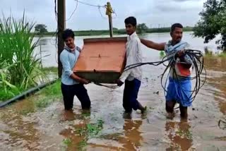 constant-rainfall-in-maharashtra-flooding-threatens-villages-near-krishna-river