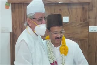 ajmer dargah committee vice president munawwar khan visit dargah