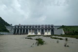 mla savita mahto opened gates of chandil dam in seraikela