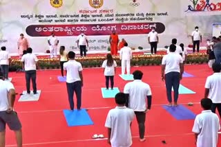 Yoga day at Kanteerava Stadium