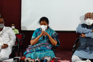 minister shashikala jolle