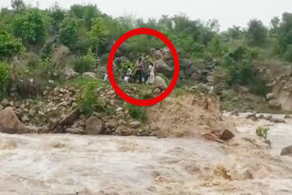 Nagpur family trapped in Ghoghra waterfall