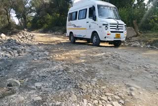 Laldhang-Chillarkhal motor road