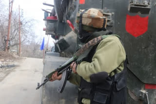 An encounter broke out between security forces and terrorists in JK Shopian