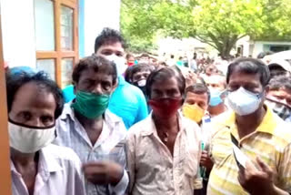 agitation at Keshiary Rural Hospital as people do not get Covid Vaccine