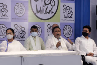 mamata-banerjee-hints-that-mukul-roy-will-be-chairman-of-public-accounts-committee