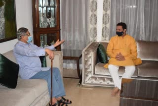 BJP State president Nalin kumar Kateel meets Former CM SM Krishna