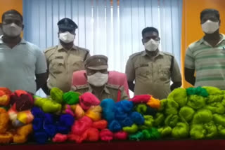 People arrested for stealing silk in Vetapalam