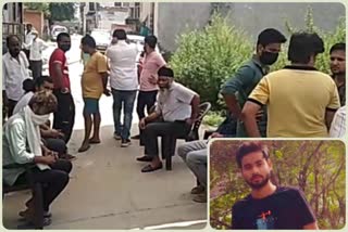 friends called young man and brutally murdered with knife in Delhi