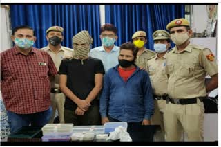 Laxmi Nagar police arrested 5 robbers including a woman