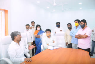 Deputy Speaker Padmarao Goud review the construction of double bed rooms in hyderabad