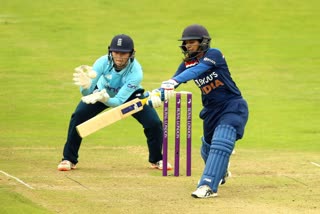 Mithali going strong after 22 years, scores 72 to take India to 201/8