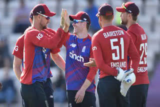 England beat Sri Lanka 3-0 in the series