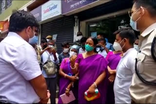 north 24 parganas administration wants more vaccination in covid containment zone