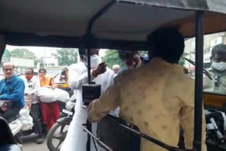 mla-ambadas-danve-slapped-rikshaw-driver-in-traffic-at-aurangabad