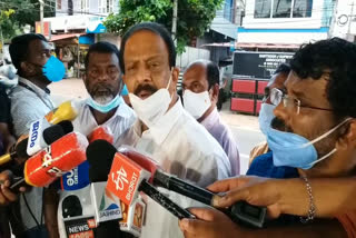 k sudhakaran news  ag office staffers attacked  petta attack  കെ. സുധാകരൻ വാർത്ത  ഏജീസ് ഉദ്യോഗസ്ഥർക്ക് വെട്ടേറ്റു  പേട്ട അക്രമണം