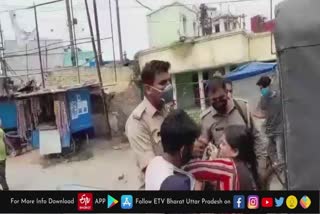 रामपुर पुलिस ने पहले दंपति से की अभद्रता.