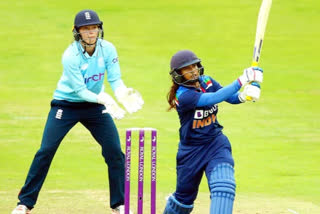 icc rankings mithali raj enters top five, smriti mandhana drops