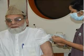 imam Ahmed Bukhari took first covid vaccine dose