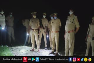 पशु तस्करों और पुलिस के बीच मुठभेड़