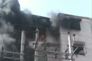 دہلی کے نریلا علاقے میں شدید آتشزدگی